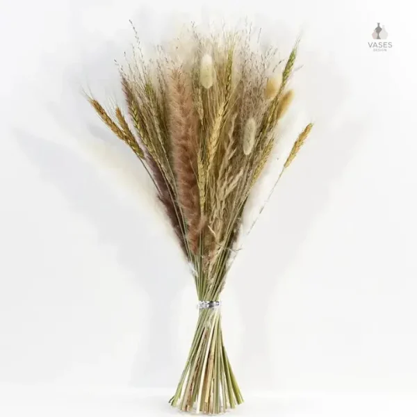 Fleurs séchées pampa dans un élégant bouquet