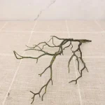 Branche en fleurs artificielles pour décoration intérieure élégante
