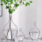 Vase en verre de style Dame Jeanne