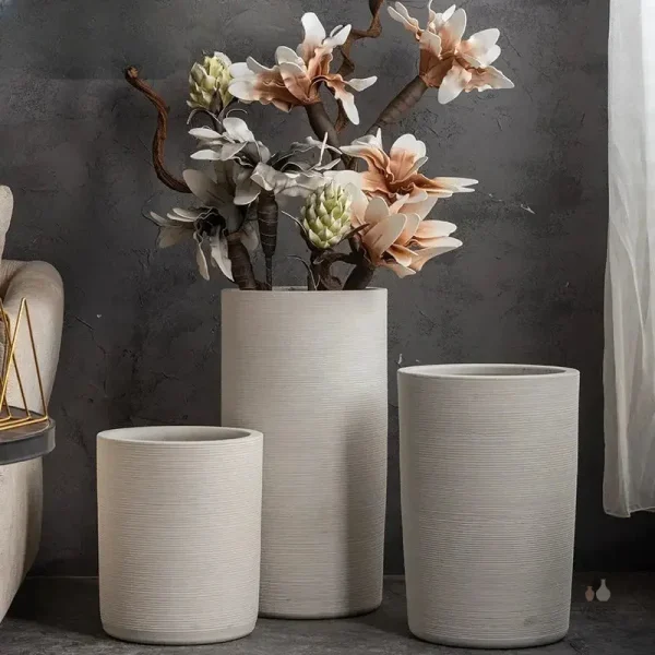 Grand pot décoratif pour jardin