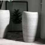 Grand vase en grès adapté aux grandes plantes
