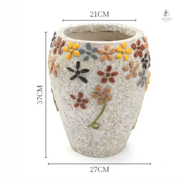 Pot de fleur en pierre au design élégant