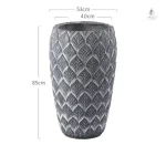 Élégant pot de fleur pour espaces extérieurs
