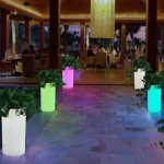 Accessoire extérieur : grand pot lumineux