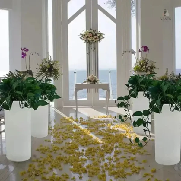 Pot décoratif lumineux pour espaces extérieurs