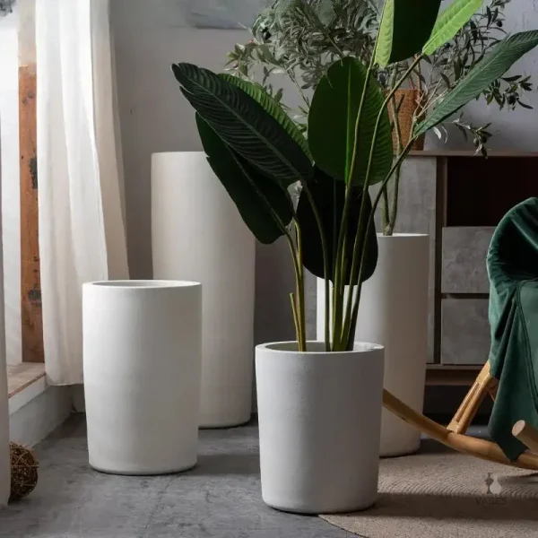 Pot de fleur blanc pour décoration intérieure