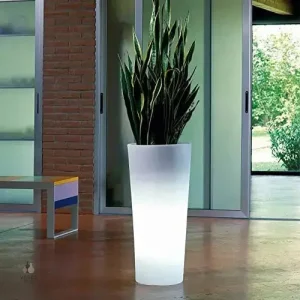 Pot de fleur éclairant pour l'extérieur