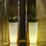 Pot de jardin lumineux pour une touche moderne