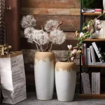 Vase moderne pour décoration intérieure