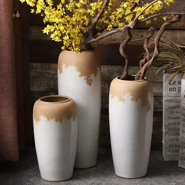 Vase au design contemporain pour fleurs