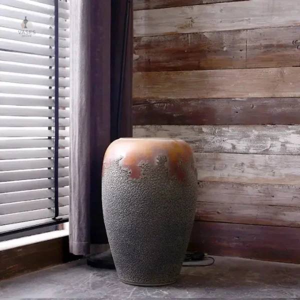 Vase imposant de 120 cm pour un effet saisissant