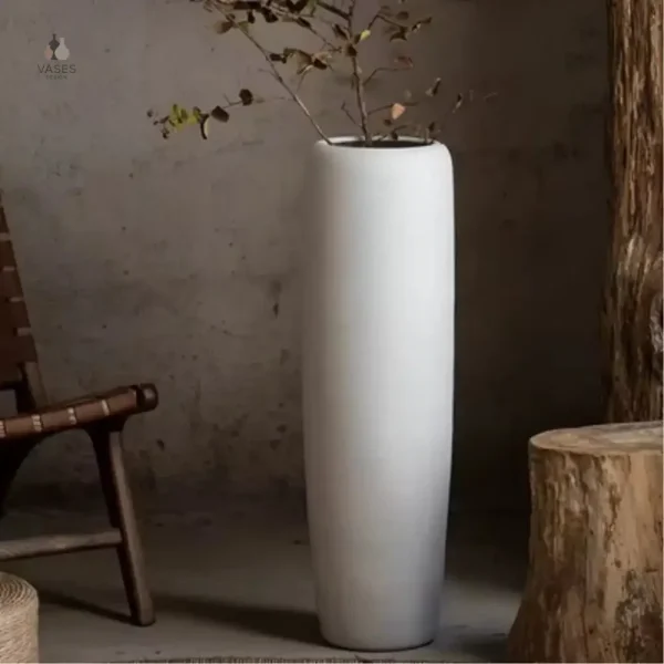 Vase contemporain à poser au sol, design unique