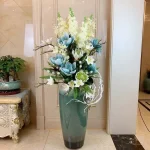 Grand vase à poser, un choix décoratif audacieux