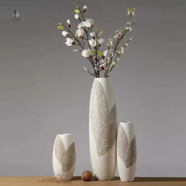Vase blanc pour intérieur, complément parfait