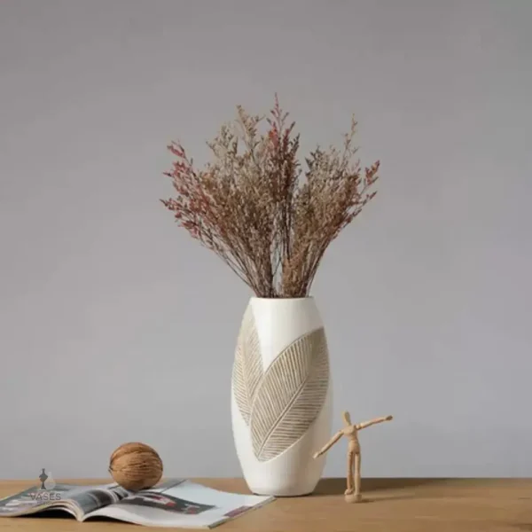 Vase large blanc, idéal pour les grandes fleurs