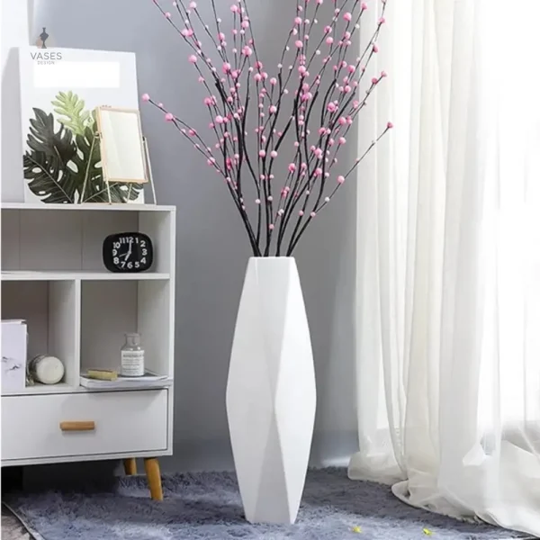 Vase blanc grand format pour une ambiance raffinée