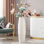 Vase décoratif blanc et doré pour intérieur