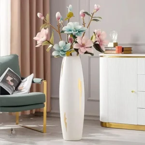 Vase décoratif blanc et doré pour intérieur