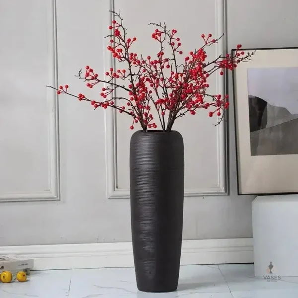 Grand vase en céramique pour un intérieur raffiné
