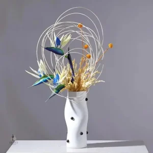 Vase décoratif haut pour embellir votre espace