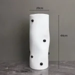 Vase spacieux pour compositions florales variées