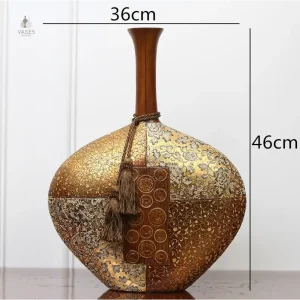 Grand vase design pour embellir votre espace