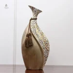 Vase décoratif imposant pour un salon stylé