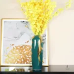 Grand vase décoratif en céramique élégante