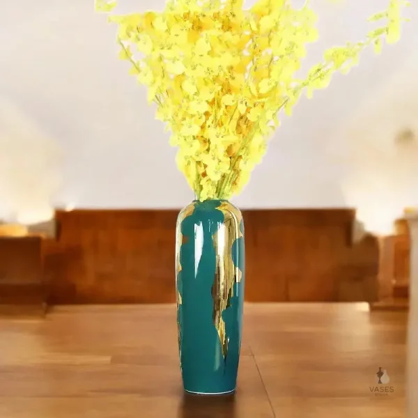 Vase haut en céramique pour embellir votre espace