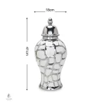 Vase moderne en matériaux de qualité pour décoration