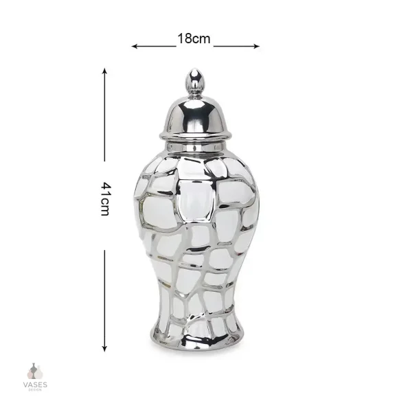 Vase moderne en matériaux de qualité pour décoration