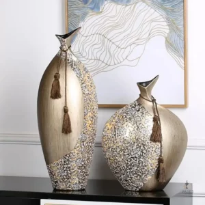 Grand vase design élégant pour décoration intérieure