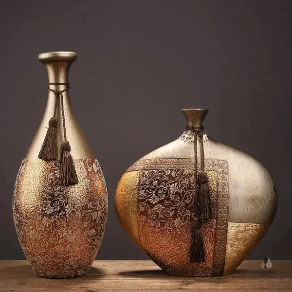 Grand vase design pour décoration intérieure