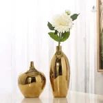 Vase doré au style moderne et raffiné