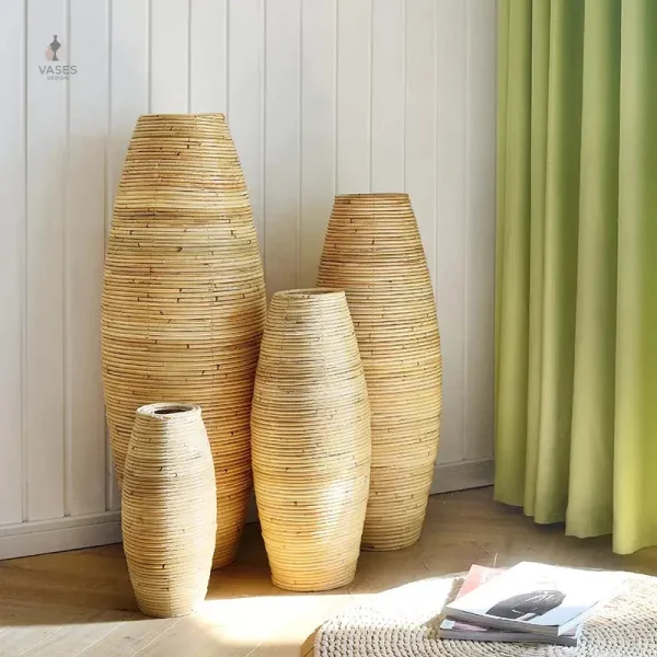 Vase en bois à poser, élégant et spacieux