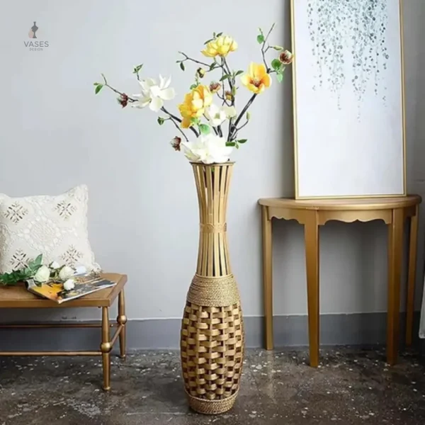 Vase en osier élégant pour fleurs séchées
