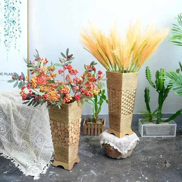 Vase grand format en osier pour plantes
