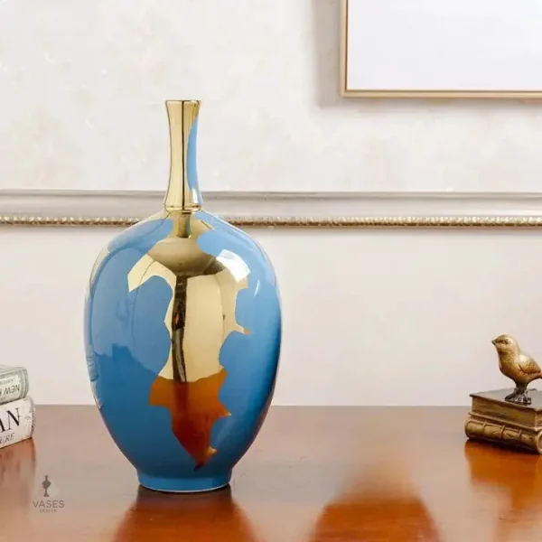 Vase haut avec une silhouette raffinée