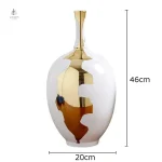 Vase de grande taille au look contemporain