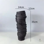 Vase aux formes audacieuses pour une touche moderne