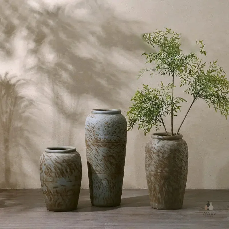 Grand vase à poser au sol