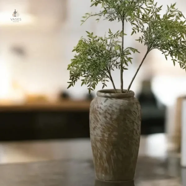 Grand vase décoratif pour intérieur classique