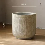 Pot décoratif en ciment pour embellir votre espace