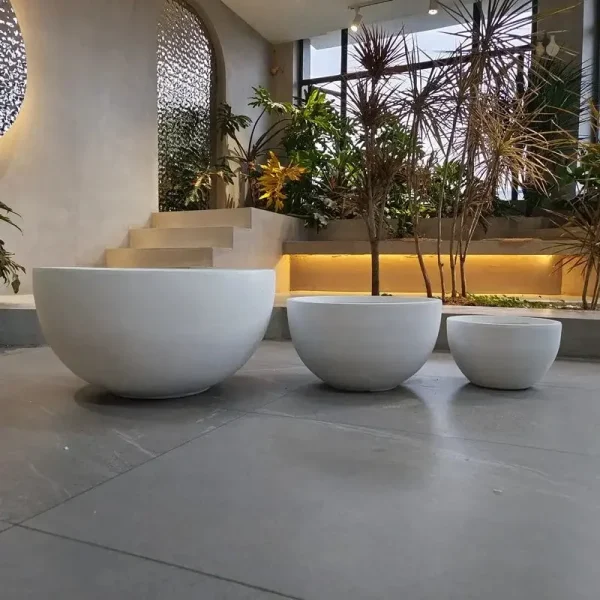 Vase décoratif pour terrasse ou balcon