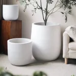 Grand pot de fleurs pour intérieur moderne