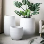Pot de fleur intérieur en matériau durable et esthétique