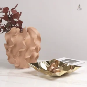 Vase décoratif au design contemporain