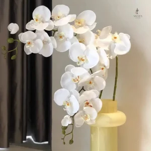 Orchidée artificielle réaliste, ajout de couleur à votre espace