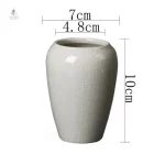 Pot en céramique avec finition lisse et moderne