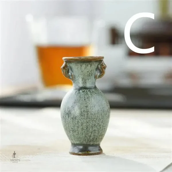 Vase en céramique minimaliste, idéal pour étagères